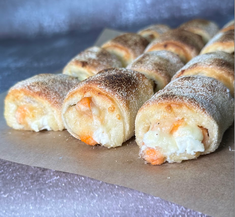  Pizza Roll (with salmon), фото 1, цена от  грн